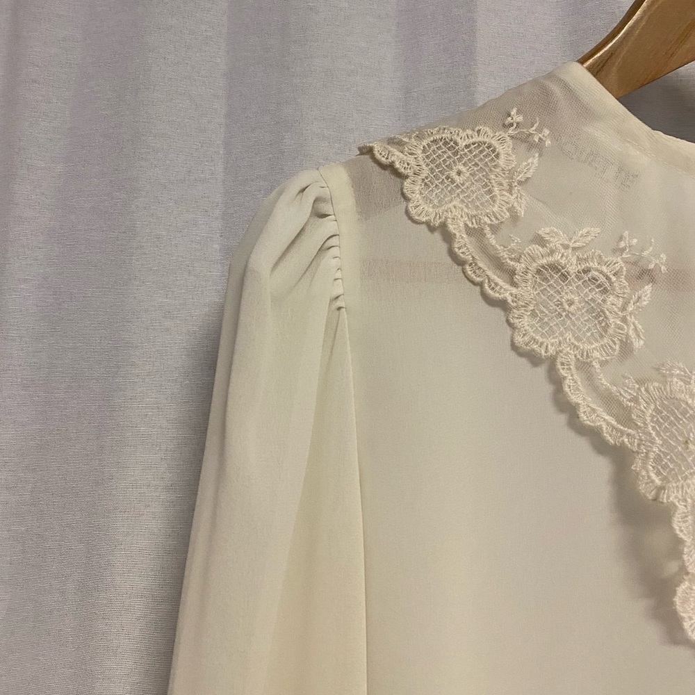 vintage blouse